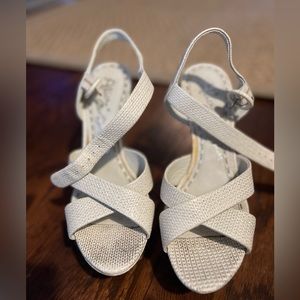 Alice and Olivia wedges